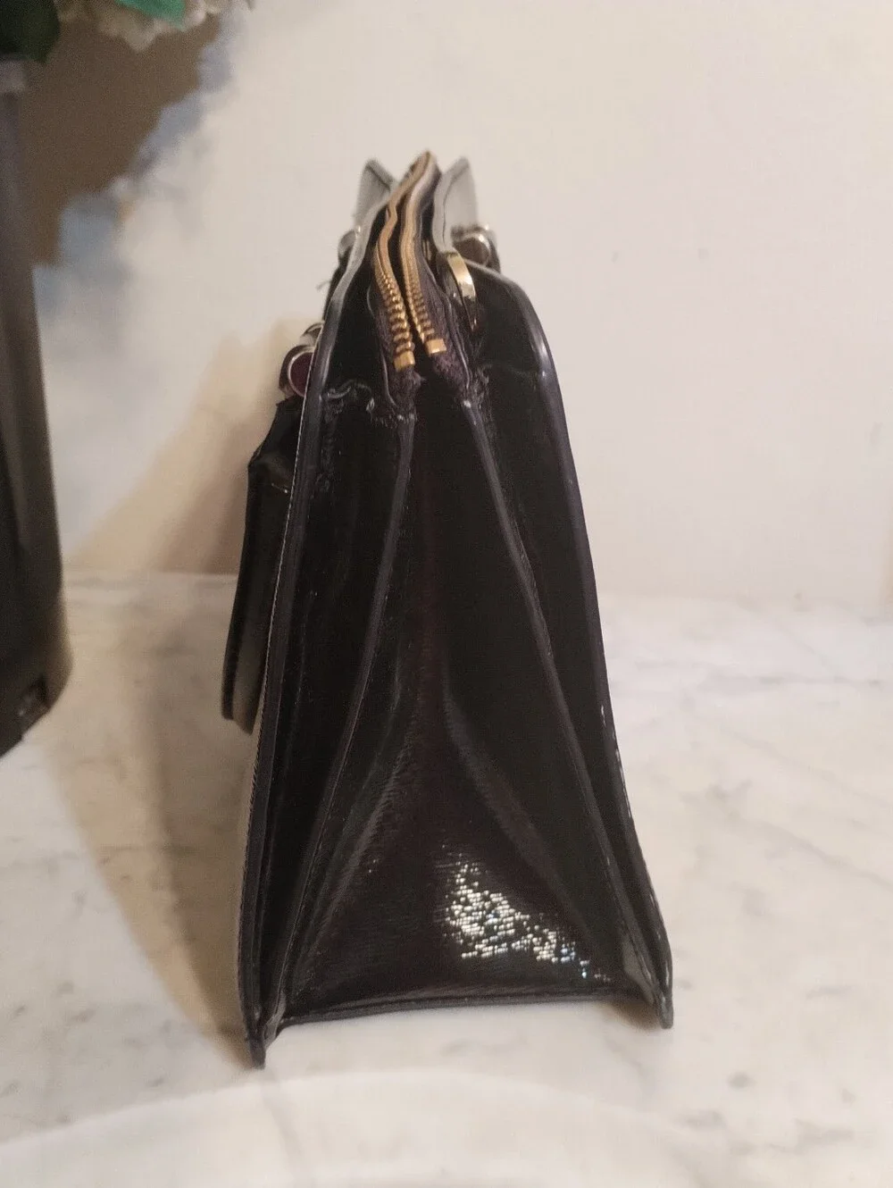 Kate Spade black patent crossbody top handle bag missing Long Strap